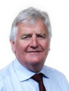 Alun Ffred Jones salary